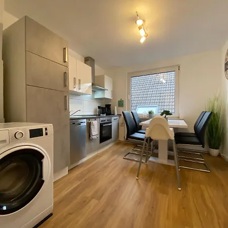 Charmante Altbauwohnung An Der Kesselschleuse 3 Apartment *